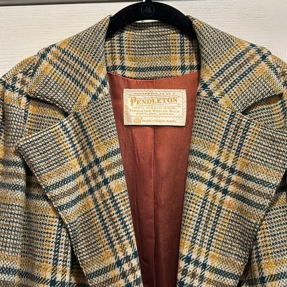 Vintage Pendleton wool coat - Picture 2 of 7